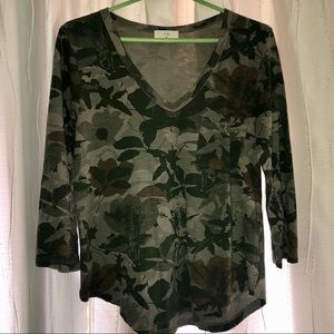 Anthropologie Floral Camo T-Shirt t.la - M